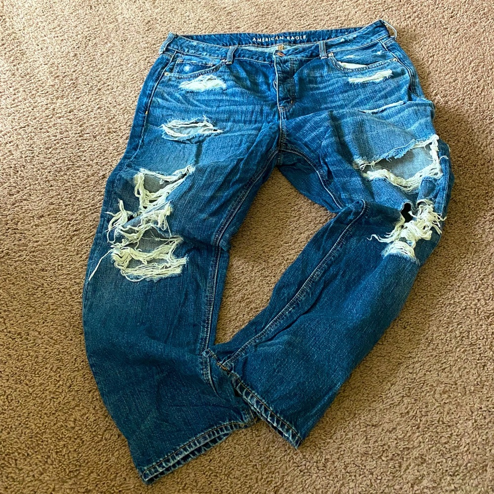American Eagle Tomgirl jeans